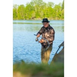 Korda Kaizen Platine 12 Pieds 3 Livres -Pêche Promotion Boutique Kaizen20Danny20Fairbrass20playing20fish20LEW02982 550x550h