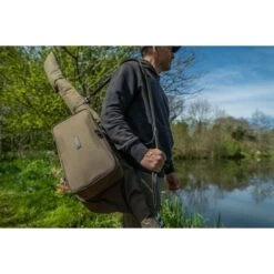 Avid Carp Compound Fourreau Double Canne 10ft -Pêche Promotion Boutique a0430056 18 550x550w 1